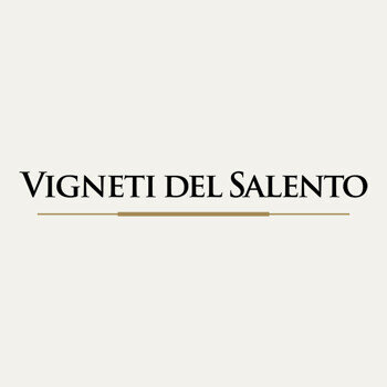  Das Weingut Vigneti del Salento liegt in der...